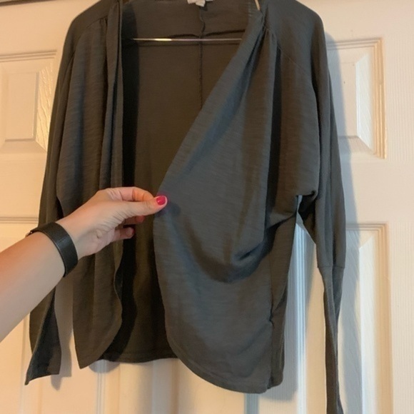 Cotton On Gray Cardigan Size Small - Picture 3 of 7